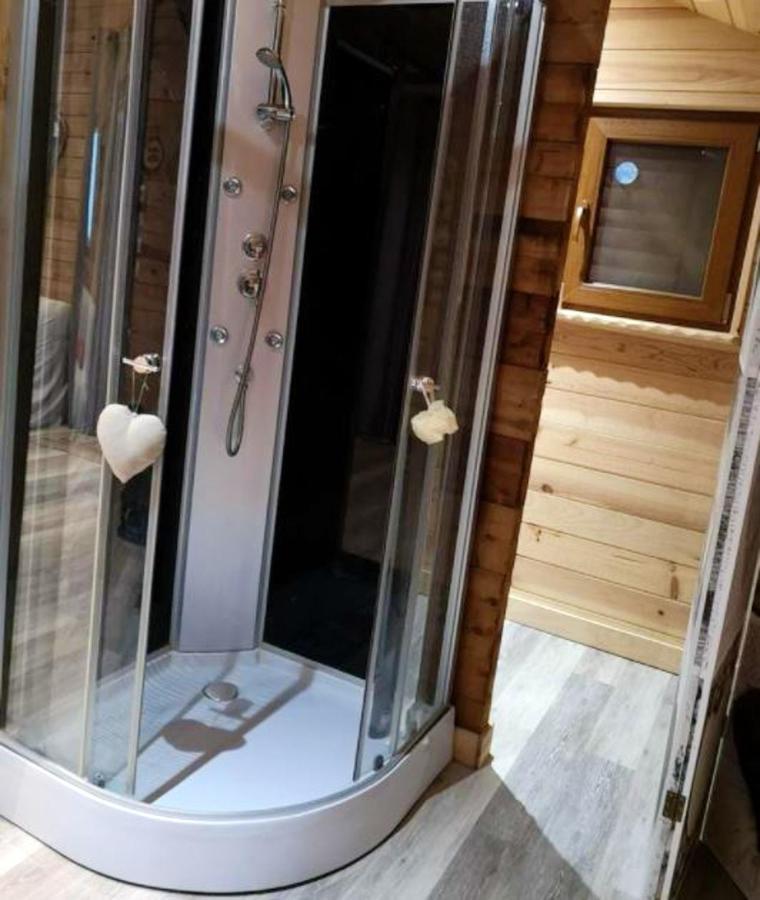 Chalet Chaleureux A Louatre Avec Piscine Partagee Экстерьер фото